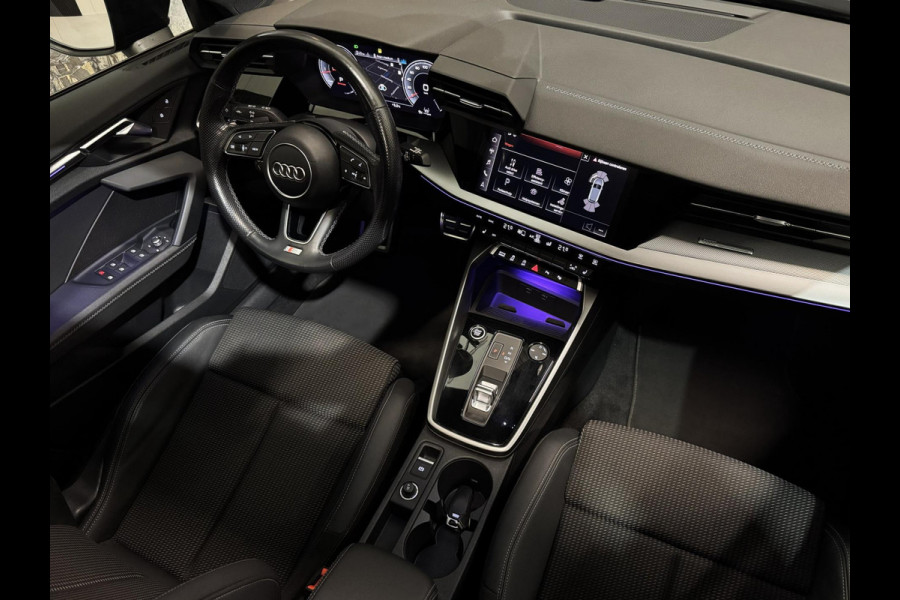 Audi A3 Sportback 35 TFSI Edition One 3x S-Line|PANO|AMBI LIGHTS|MATRIX|KEYLESS