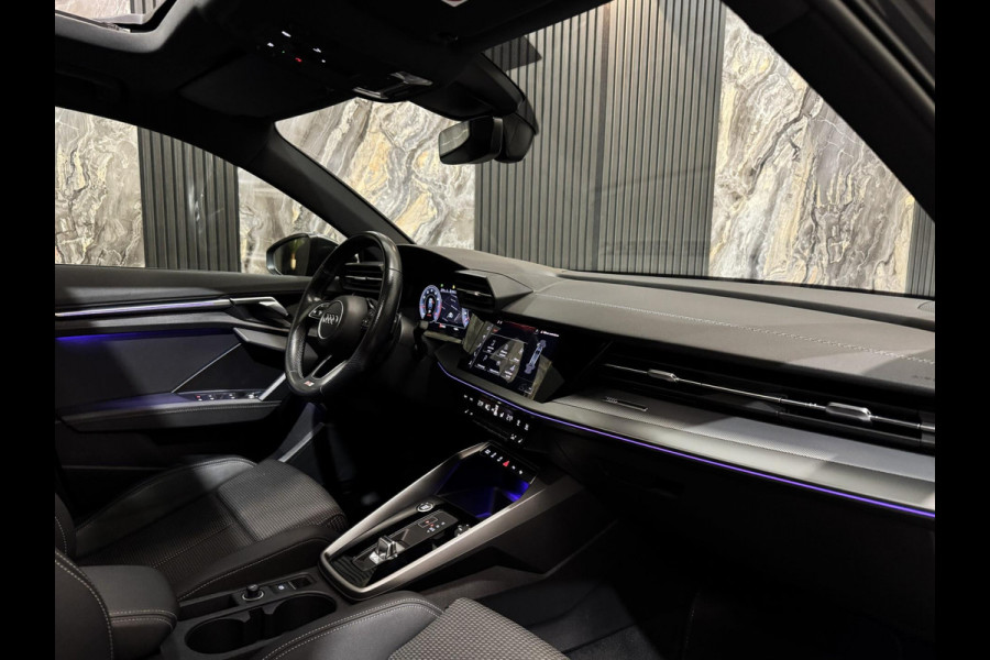 Audi A3 Sportback 35 TFSI Edition One 3x S-Line|PANO|AMBI LIGHTS|MATRIX|KEYLESS