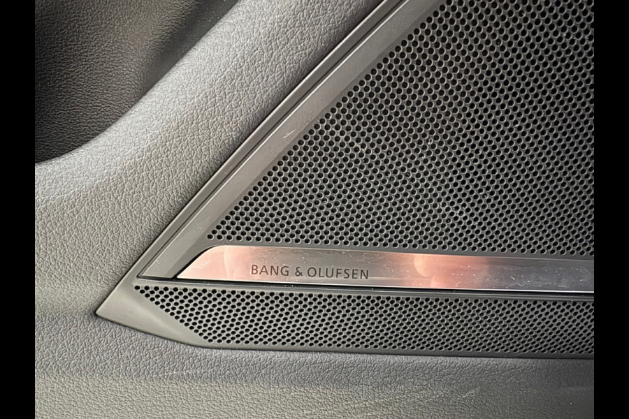 Audi RS6 quattro PANO, 4WS, Carbon (Fabrieks garantie tot 2026)