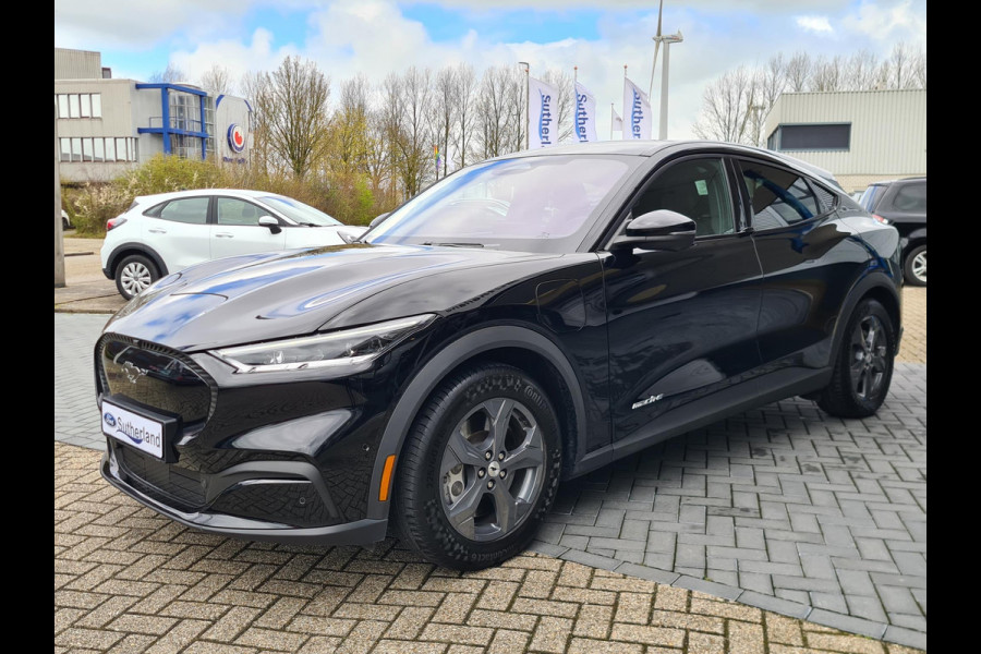 Ford Mustang Mach-E Extended RWD 98 kWh 294pk | Technology Pack Plus | Panoramadak | Winterpack | Adaptieve Cruise
