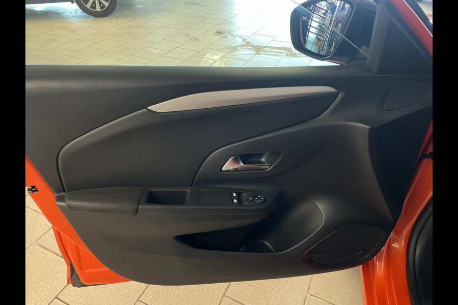 Opel Corsa 1.2 Edition AIRCO NAVI VIA APP CRUISE BLUETOOTH ZWART DAK VELGEN ELEK RAMEN CENT VERG ZEER NETTE AUTO