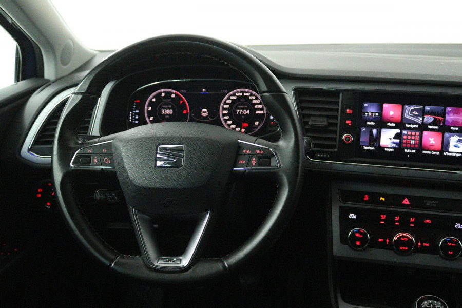 Seat ✅ Leon ST 1.5 TSI Xcellence Business Intense (DIGITALE COCKPIT, CRUISE CONTROL, NAVIGATIE CARPLAY, PARKEERSENSOREN)