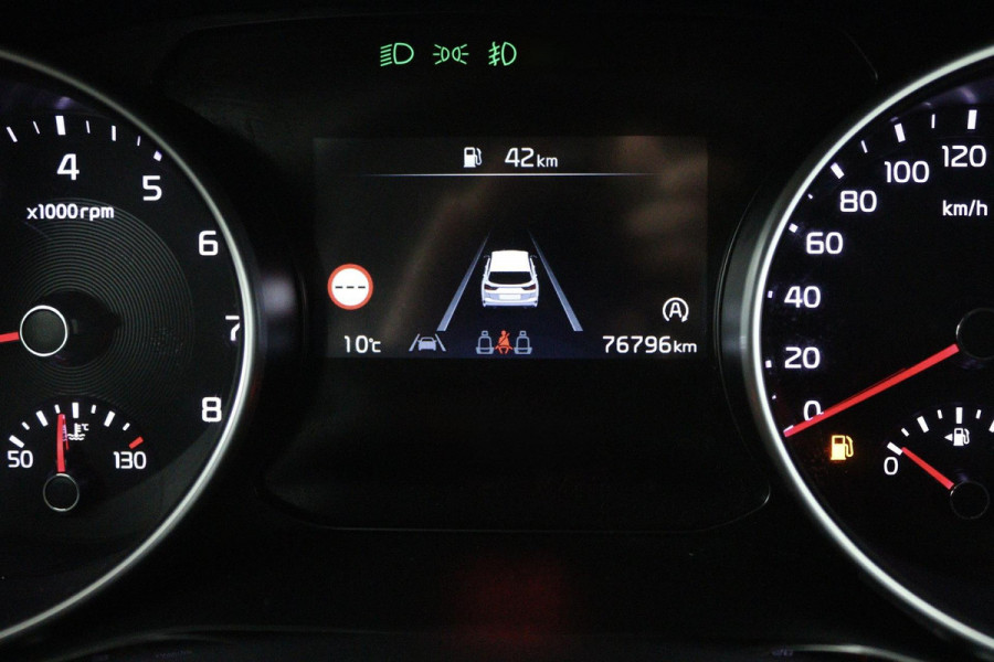 Kia Ceed Sportswagon 1.5 T-GDi DynamicPlusLine (TREKHAAK, STOEL/STUUR VERWARMING, ACHTERUITRIJCAMERA, LANE-ASSIST, SENSOREN)