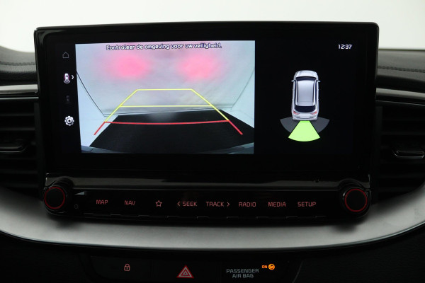 Kia Ceed Sportswagon 1.5 T-GDi DynamicPlusLine (TREKHAAK, STOEL/STUUR VERWARMING, ACHTERUITRIJCAMERA, LANE-ASSIST, SENSOREN)