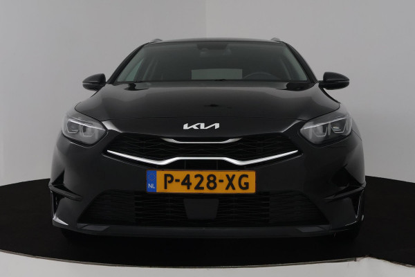 Kia Ceed Sportswagon 1.5 T-GDi DynamicPlusLine (TREKHAAK, STOEL/STUUR VERWARMING, ACHTERUITRIJCAMERA, LANE-ASSIST, SENSOREN)