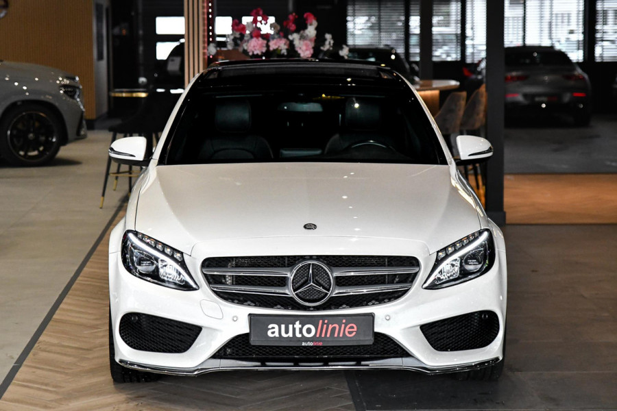 Mercedes-Benz C-Klasse 180 AMG-Line. Pano, Burmester, Camera, Sfeer, 9-Traps, Diamond White Pearl!