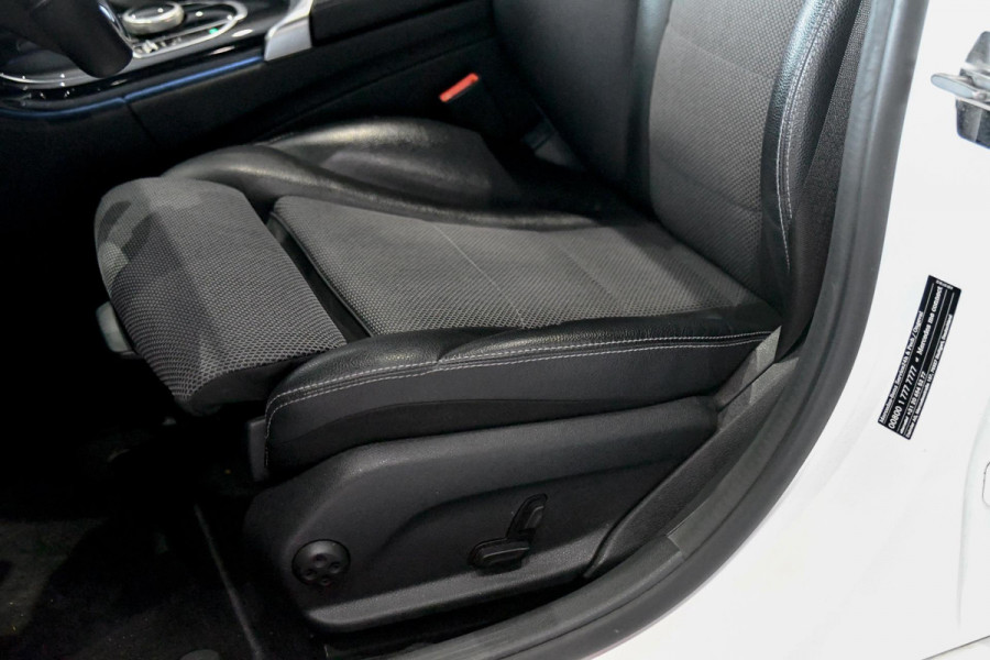 Mercedes-Benz C-Klasse 180 AMG-Line. Pano, Burmester, Camera, Sfeer, 9-Traps, Diamond White Pearl!