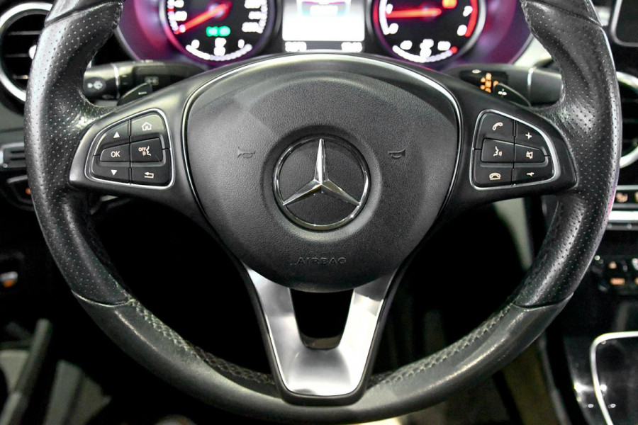 Mercedes-Benz C-Klasse 180 AMG-Line. Pano, Burmester, Camera, Sfeer, 9-Traps, Diamond White Pearl!