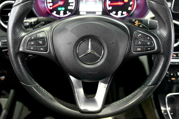 Mercedes-Benz C-Klasse 180 AMG-Line. Pano, Burmester, Camera, Sfeer, 9-Traps, Diamond White Pearl!