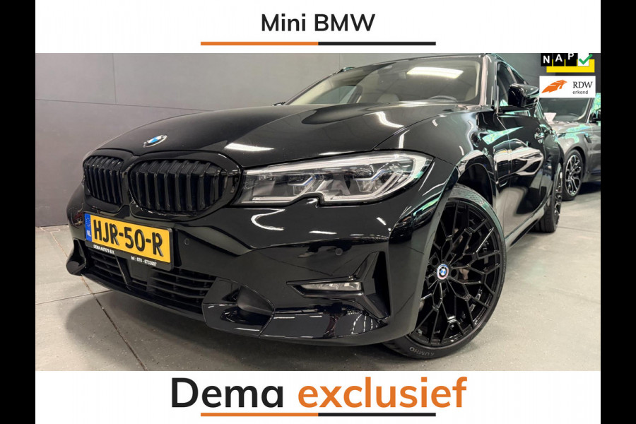 BMW 3 Serie Touring 330e xDrive BLACK-LINE SPORT 19'' NAVI/LEDER/LASER-L/H-UP/ECC/PDC/CRUISE///