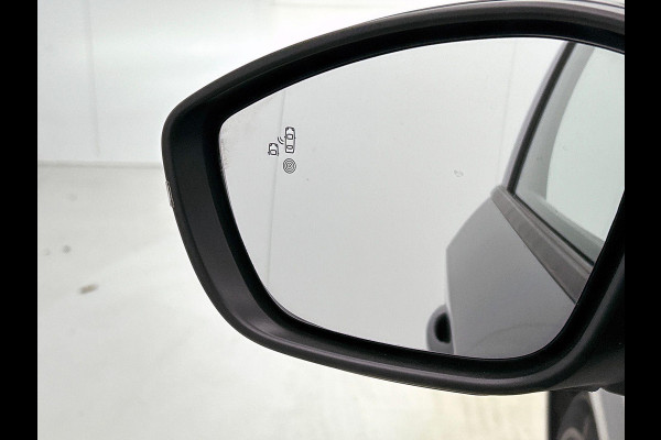 Peugeot 208 1.2 100PK Allure CAMERA | 1/2 LEER | SPOILER | DODEHOEK-DETECTIE