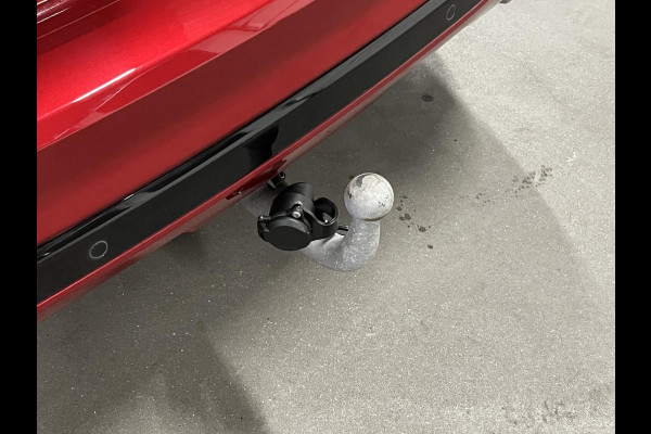 Ford Kuga 1.5 EcoBoost ST-Line X *All-in Prijs* | Trekhaak | Adapt. cruise | Verwarmde voorruit | Stoel-/Stuur verwarming | Carplay | *1800 kg Trekgewicht