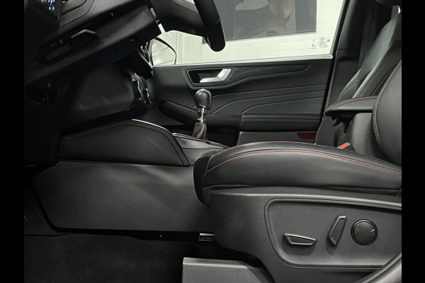 Ford Kuga 1.5 EcoBoost ST-Line X *All-in Prijs* | Trekhaak | Adapt. cruise | Verwarmde voorruit | Stoel-/Stuur verwarming | Carplay | *1800 kg Trekgewicht