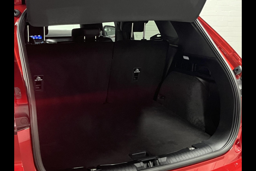 Ford Kuga 1.5 EcoBoost ST-Line X *All-in Prijs* | Trekhaak | Adapt. cruise | Verwarmde voorruit | Stoel-/Stuur verwarming | Carplay | *1800 kg Trekgewicht