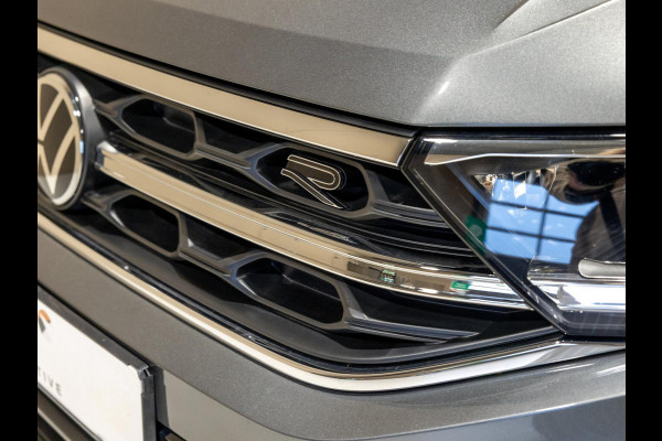 Volkswagen T-Roc 1.5 TSI R-Line Edition / 150pk / Stoel en stuur verwarming / Achteruitrij camera / Keyless /