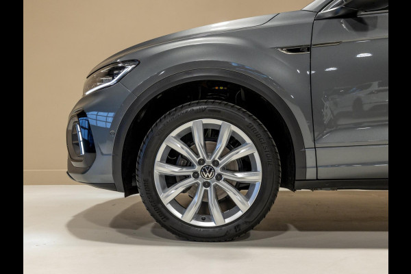 Volkswagen T-Roc 1.5 TSI R-Line Edition / 150pk / Stoel en stuur verwarming / Achteruitrij camera / Keyless /