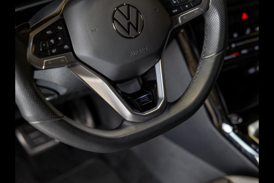 Volkswagen T-Roc 1.5 TSI R-Line Edition / 150pk / Stoel en stuur verwarming / Achteruitrij camera / Keyless /