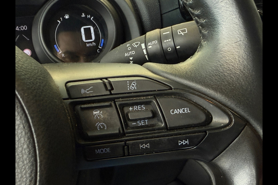 Toyota Yaris 1.5 Hybrid AUT Dynamic Dealer Onderhouden