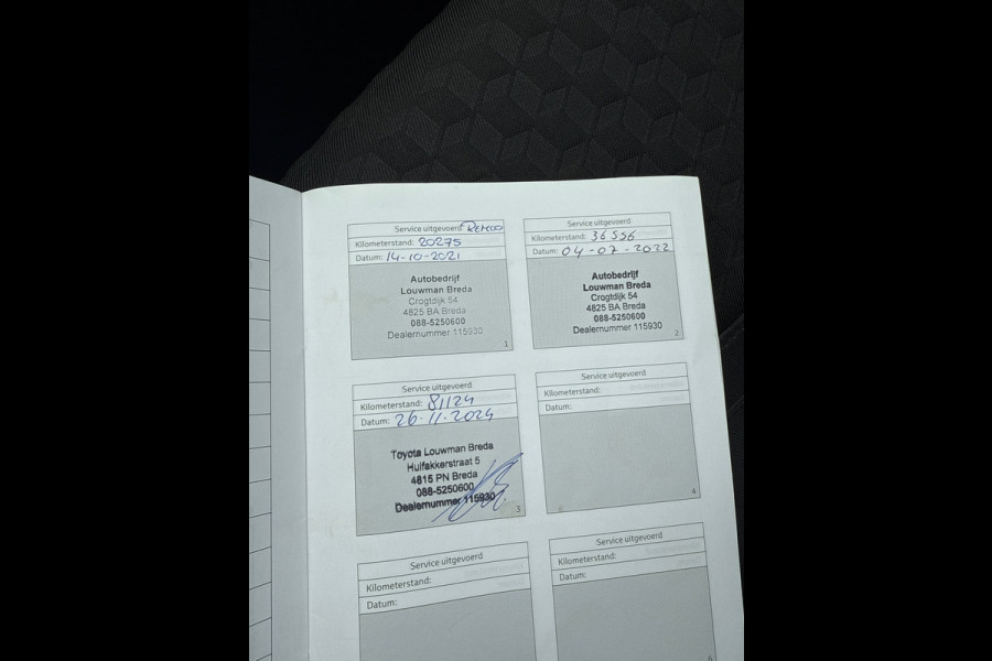 Toyota Yaris 1.5 Hybrid AUT Dynamic Dealer Onderhouden