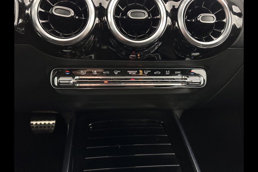 Mercedes-Benz B-Klasse 180 AMG-Line Business Solution (INCL-BTW) *LEATHER-MICROFIBRE | WIDESCREEN-COCKPIT | FULL-LED | BLINDSPOT | CAMERA | NAVI-FULLMAP | DAB+ | ECC | SHIFTPADDLES | CRUISE | HEATED-SPORTSEATS | TOWBAR | 18''ALU*