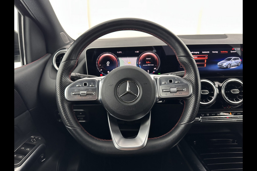 Mercedes-Benz B-Klasse 180 AMG-Line Business Solution (INCL-BTW) *LEATHER-MICROFIBRE | WIDESCREEN-COCKPIT | FULL-LED | BLINDSPOT | CAMERA | NAVI-FULLMAP | DAB+ | ECC | SHIFTPADDLES | CRUISE | HEATED-SPORTSEATS | TOWBAR | 18''ALU*