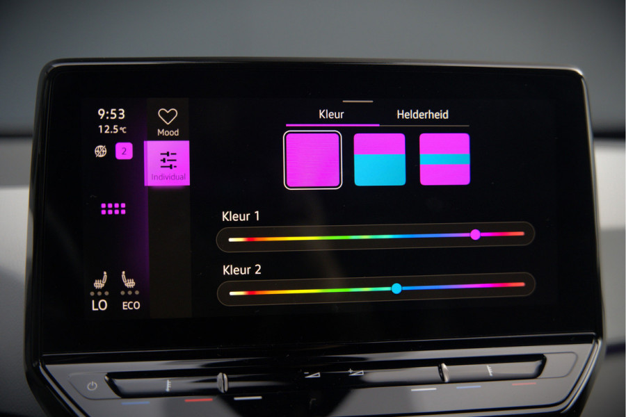 Volkswagen ID.3 First Plus 58 kWh | Stoelverwarming | Stuurverwarming | Camera | Adaptive Cruise Control | Navigatie | Keyless | Parkeersensoren | LED | Apple Carplay | BTW | NAP |