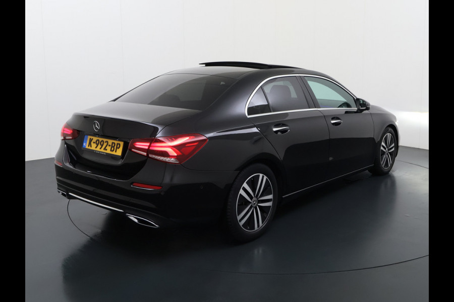 Mercedes-Benz A-Klasse 180 Luxury | Memory Pano Multibeam Camera