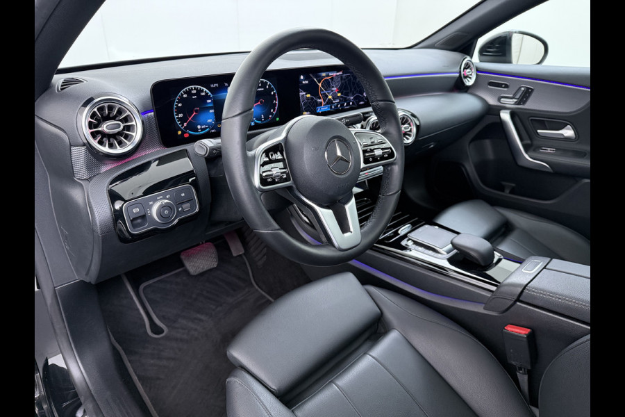 Mercedes-Benz A-Klasse 180 Luxury | Memory Pano Multibeam Camera