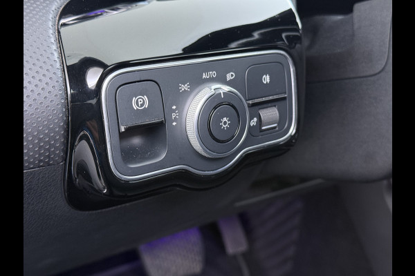 Mercedes-Benz A-Klasse 180 Luxury | Memory Pano Multibeam Camera