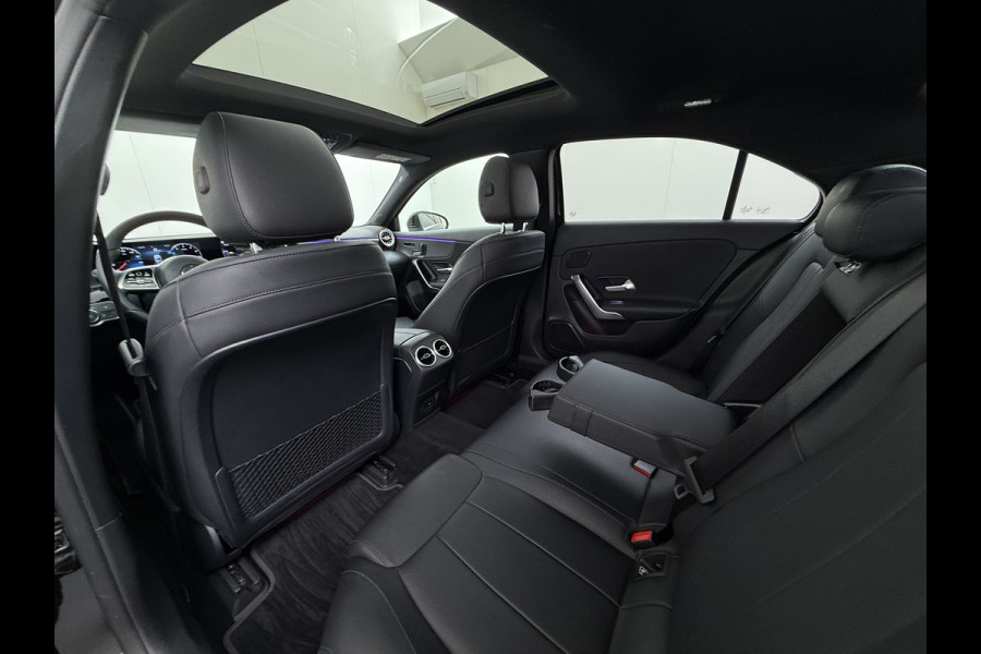 Mercedes-Benz A-Klasse 180 Luxury | Memory Pano Multibeam Camera