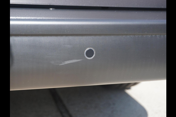 Opel Vivaro Electric L3 75 kWh | tot 8 jaar garantie | navigatie incl. Apple Carplay | airco | parkeersensoren | e-Call pakket | 3 zitplaatsen | rijklaarprijs