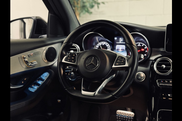 Mercedes-Benz GLC 250 4MATIC AMG-Line | 20" | Memory | DealerOh.