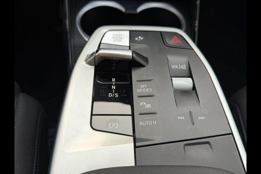 BMW X1 XDrive 25e M-sport Panorama plug-inn Digital Dash Camera Cruise DAB+