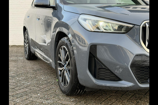 BMW X1 XDrive 25e M-sport Panorama plug-inn Digital Dash Camera Cruise DAB+