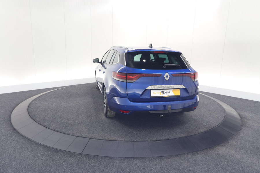 Renault Mégane Estate TCe 140 EDC Techno | Trekhaak | Camera | Navigatie | 9.3 Inch Groot Scherm
