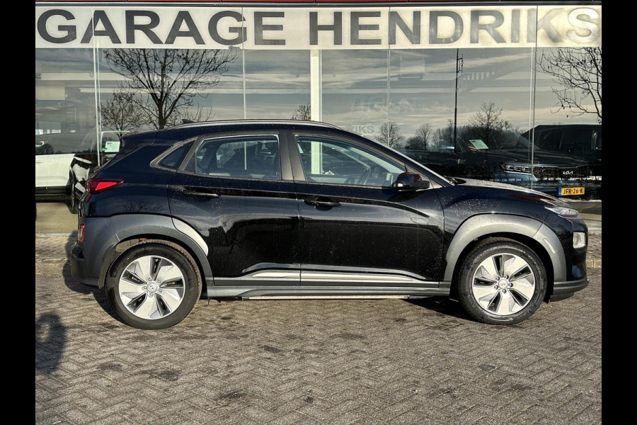 Hyundai Kona EV Comfort 64 kWh | SOH: 94,7 % | 3 Fase | Warmtepomp | Navi | Adaptive CC | Climate |