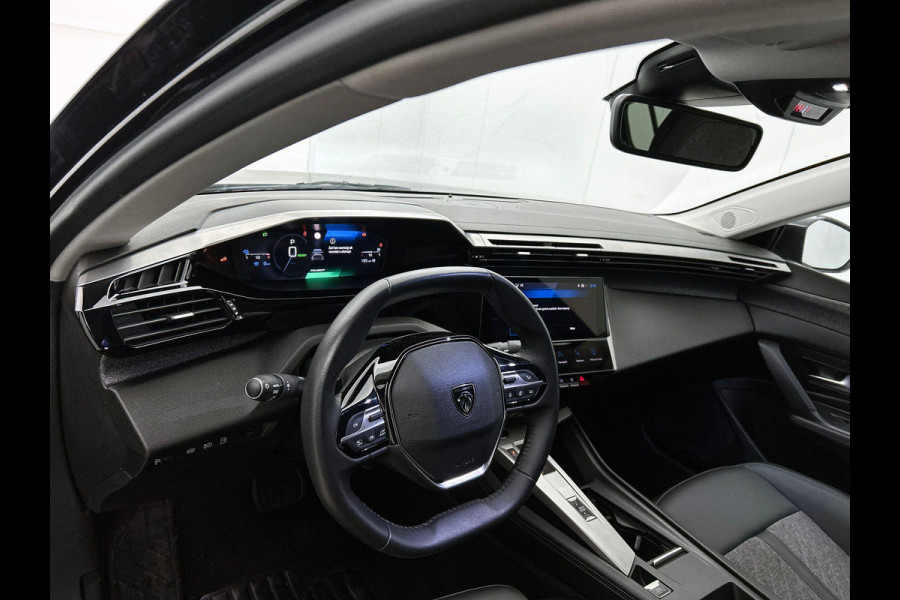 Peugeot 408 1.6 HYbrid Allure 180PK 360-CAMERA | CARPLAY | AD-CRUISE | VIRTUAL | WINTER-PACK