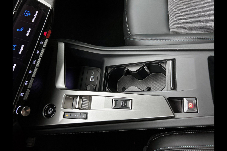 Peugeot 408 1.6 HYbrid Allure 180PK 360-CAMERA | CARPLAY | AD-CRUISE | VIRTUAL | WINTER-PACK