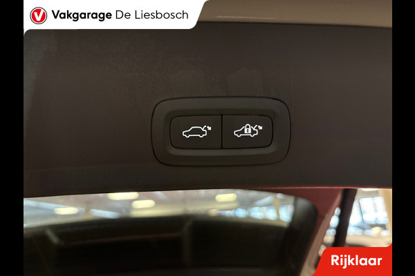 Volvo XC40 1.5 T5 Plug-in hybrid Plus Dark /pano/memory/navi/harman kardonc/camera