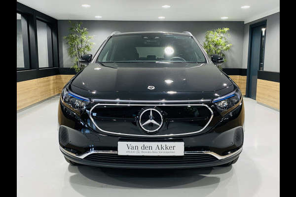 Mercedes-Benz EQA 250 // 18" Velgen // Privacy Glass // Easy pack achterklep // Dodehoekassistent // Sfeerverlichting // Apple Play // Android Aut