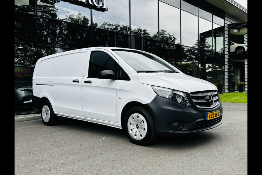 Mercedes-Benz Vito 110 CDI L2 Lang RWD // Airco // Achterklep // 12 mnd Garantie // 2000kg // Bank // Radio // CV // Betimmering // Wieldoppen