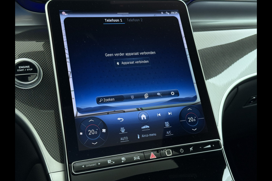 Mercedes-Benz GLC 400e 4Matic AMG // Trekhaak // Luchtvering // Meesturende Achteras // Panoramadak // Nightpakket // 360 Camera // Digital Light