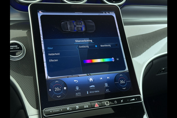 Mercedes-Benz GLC 400e 4Matic AMG // Trekhaak // Luchtvering // Meesturende Achteras // Panoramadak // Nightpakket // 360 Camera // Digital Light