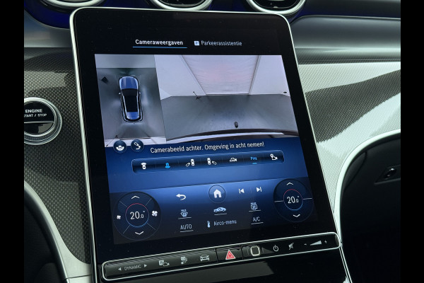 Mercedes-Benz GLC 400e 4Matic AMG // Trekhaak // Luchtvering // Meesturende Achteras // Panoramadak // Nightpakket // 360 Camera // Digital Light