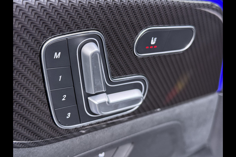 Mercedes-Benz GLA 250e AMG // Memory Stoelen // Distronic // Panoramadak // Rij Assistentiepakket // MultiBeam LED // Carplay // Nightpakket