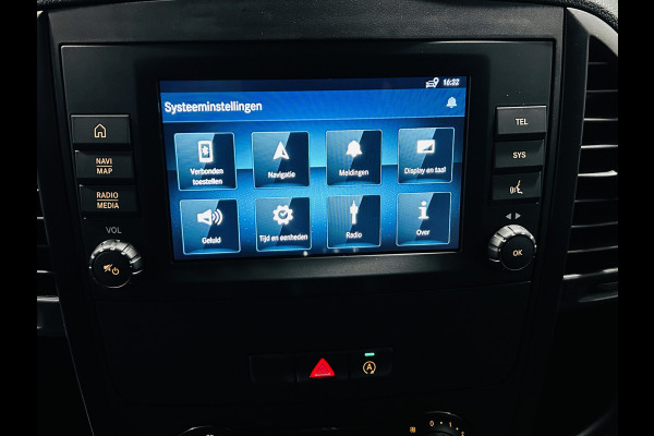 Mercedes-Benz Vito 110 CDI Lang // Airco // Navigatie// // Achterklep // Bumpers in kleur // Groot Scherm // Betimmering