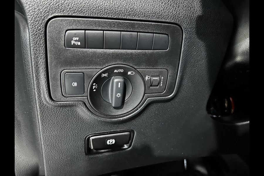 Mercedes-Benz Vito TOURER 116CDI Automaat L3 Dubbele Cabine // Trekhaak // Airco // Camera // Navigatie //