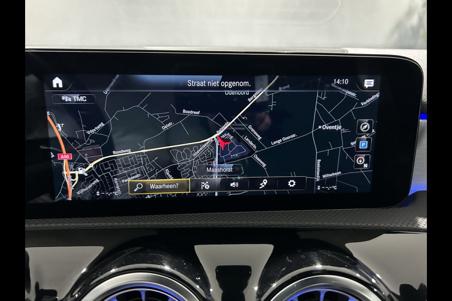 Mercedes-Benz A-Klasse 250e AMG// Panoramadak // Memory // MultiBeam LED // Keyless // Magno Grijs // Augmented