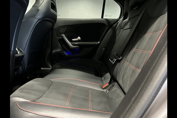Mercedes-Benz A-Klasse 250e AMG// Panoramadak // Memory // MultiBeam LED // Keyless // Magno Grijs // Augmented