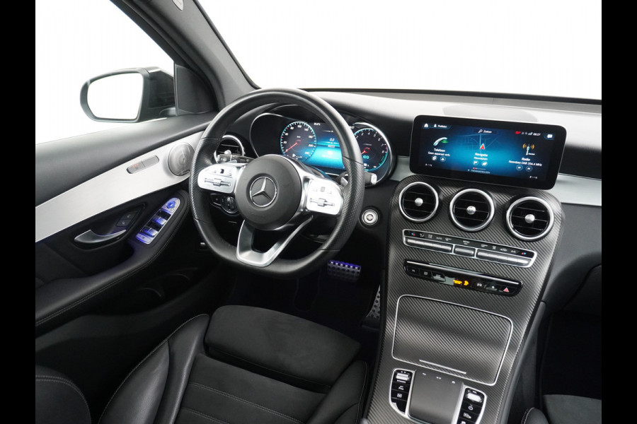Mercedes-Benz GLC 300e AMG 4Matic // Panoramadak // Burmester // 360 Camera // Keyless // Carbon // Sfeerverlichting // Carplay